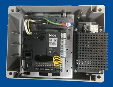 Nowa centrala sterująca MC424R10