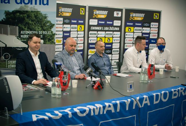 Grupa Nice rozszerza patronat nad Wilkami Krosno